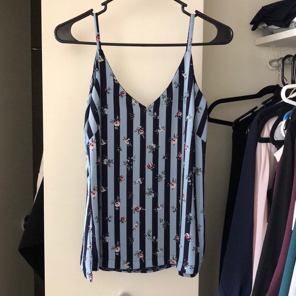 Reversible tank